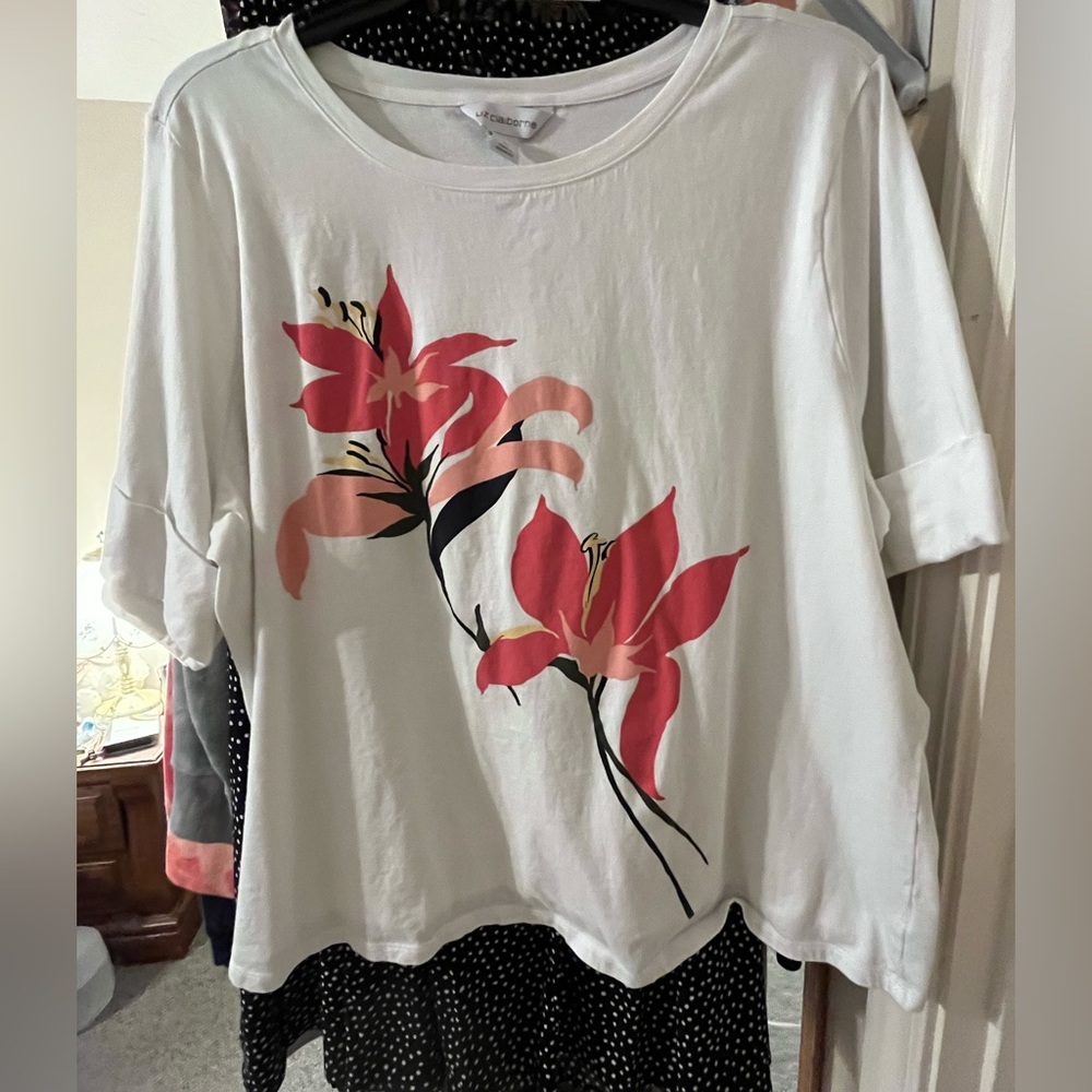 Women’s plus size top